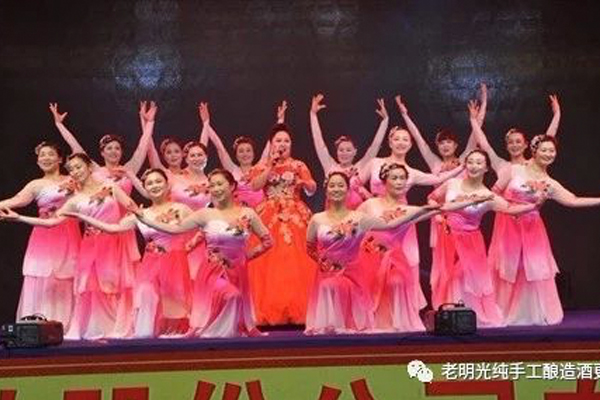 明光人的年味文化大餐—明光酒業之春 ——-2018明光市春節聯歡晚會圓滿成功