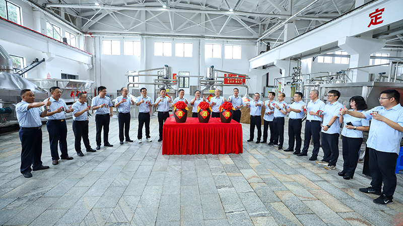 明光酒業舉行2025年秋季開釀暨釀酒四車間復產投產儀式